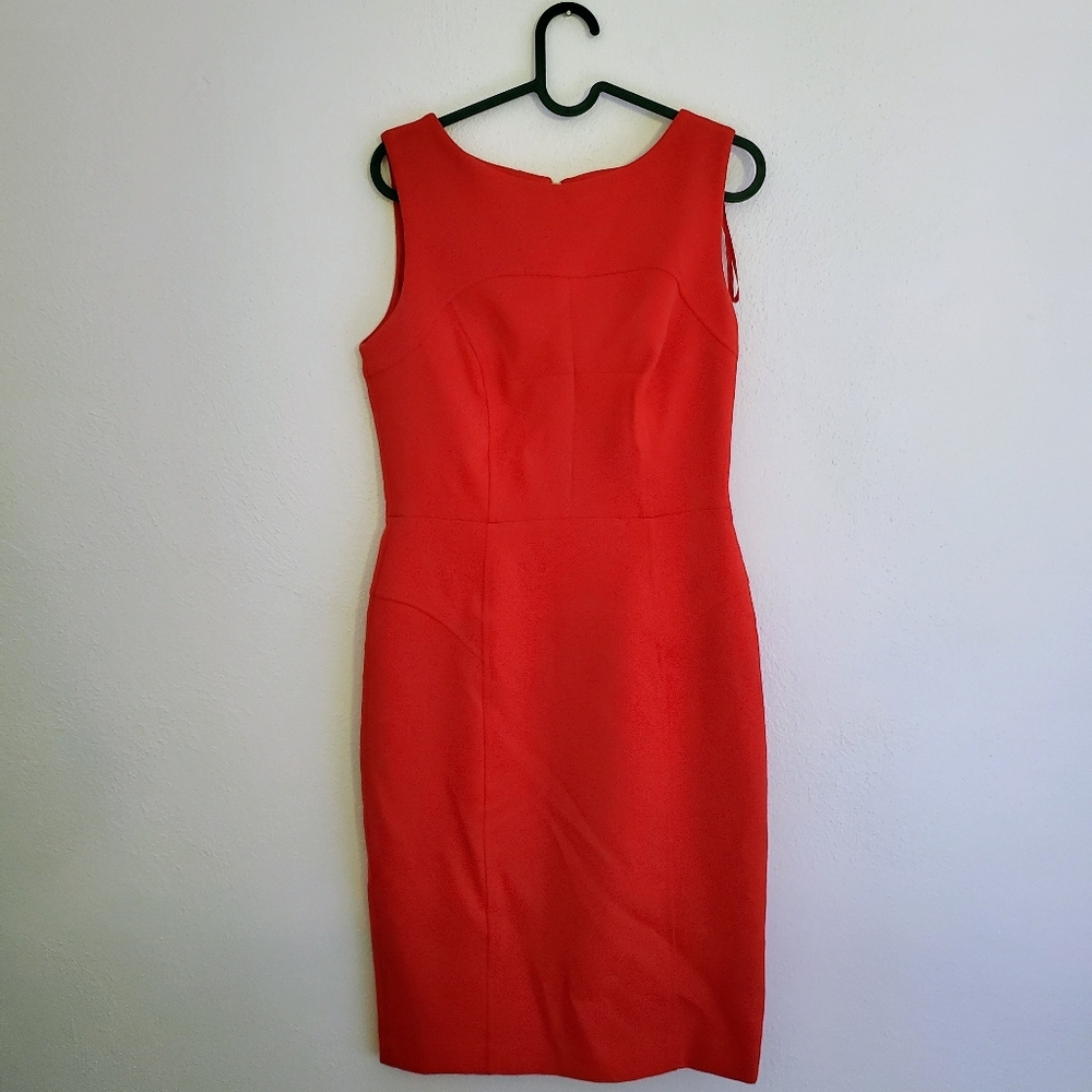 Sleevless Red Midi Dress